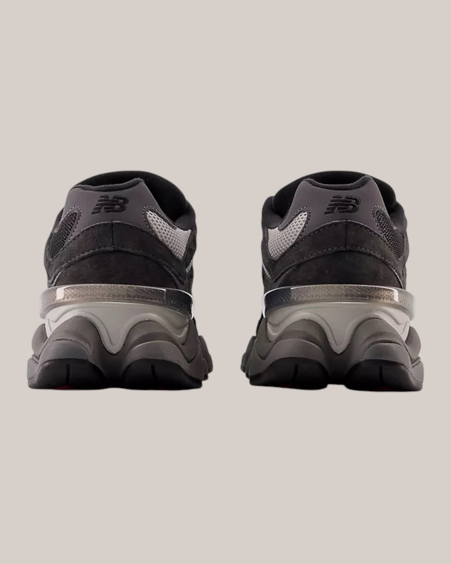 Sneakers NB U9060BLK Nera New Balance