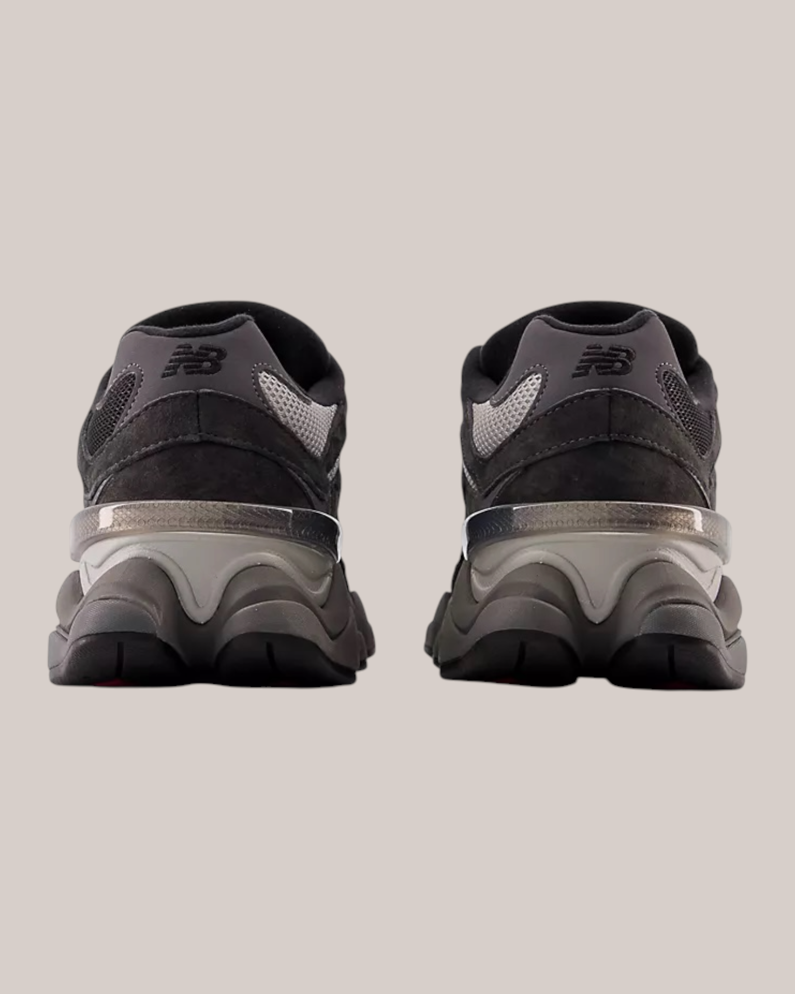 Sneakers NB U9060BLK Nera New Balance