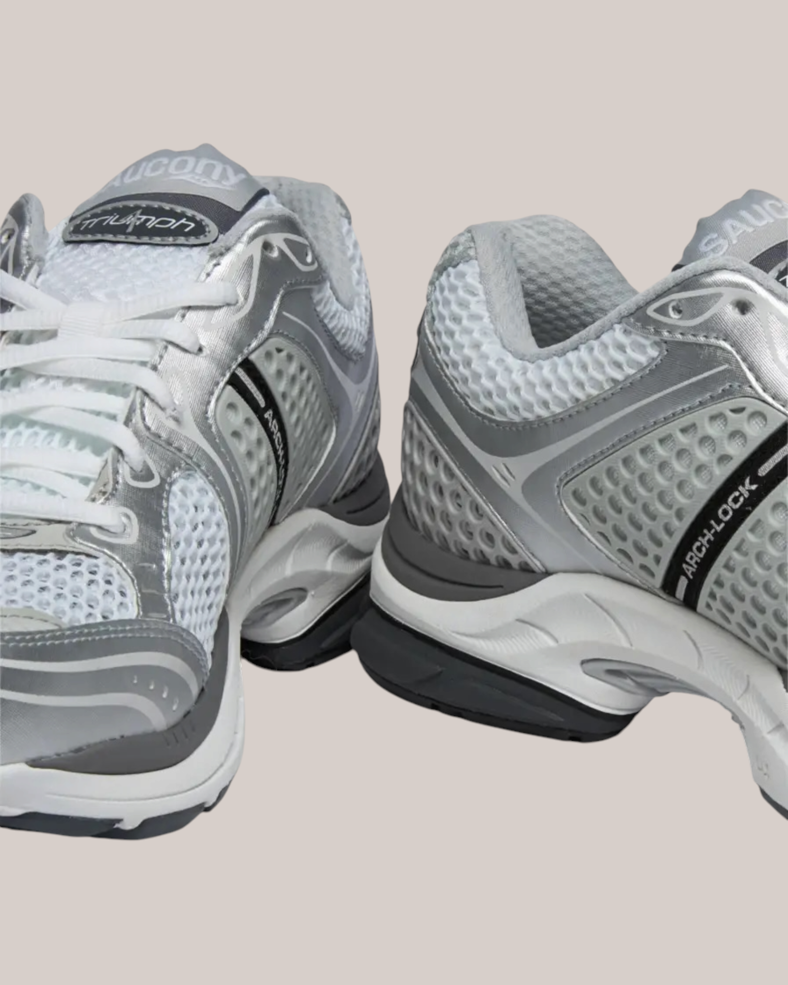 Sneakers ProGrid Triumph 4 Bianco S70704-26 Saucony