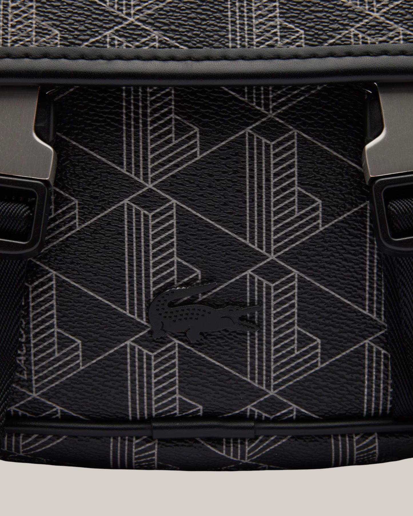 Borsa A Tracolla Con Patta e Clip The Blend Monogram Noir NH3787LX Lacoste