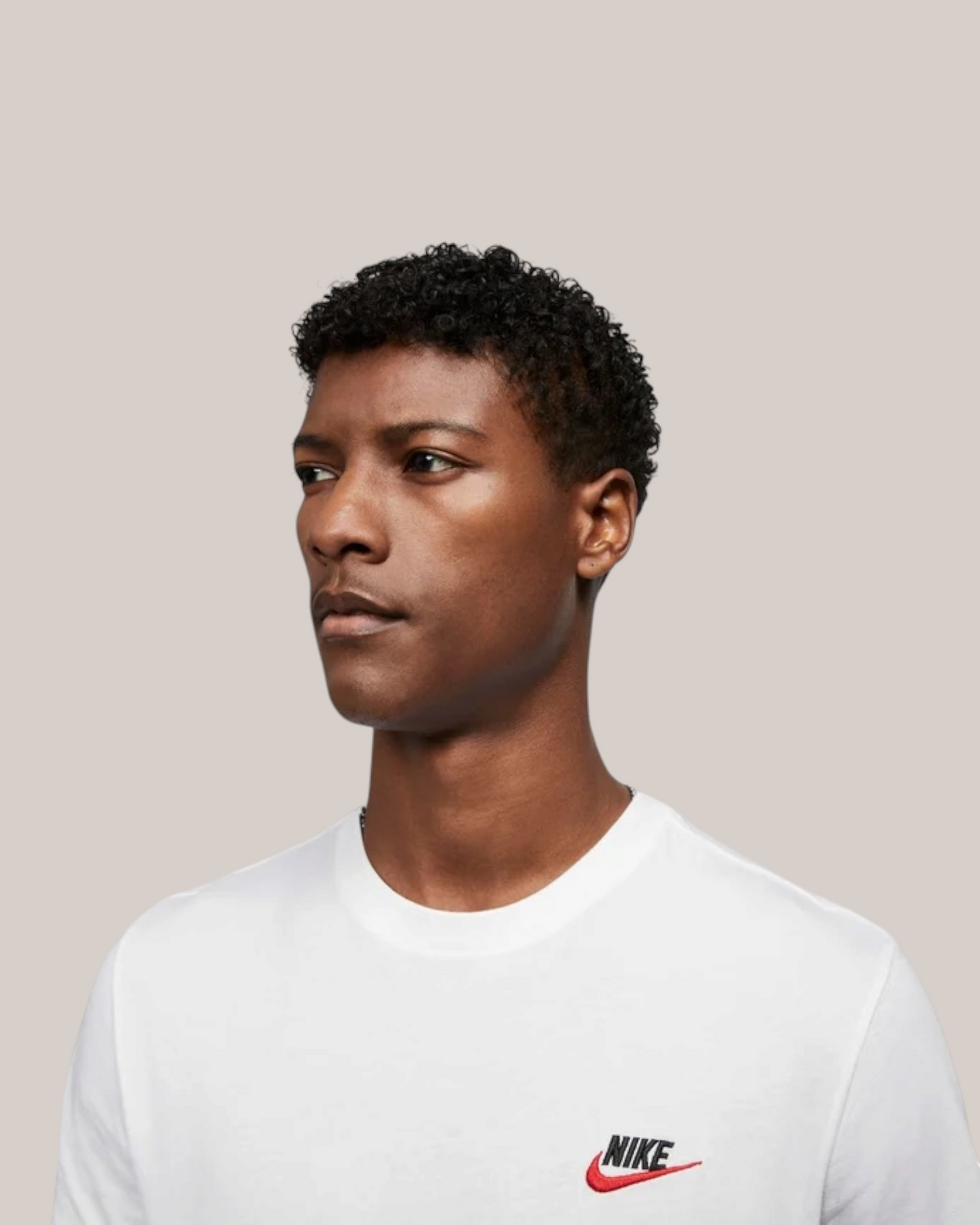 T-Shirt Sportswear Unisex Club Bianca AR4997-100 Nike