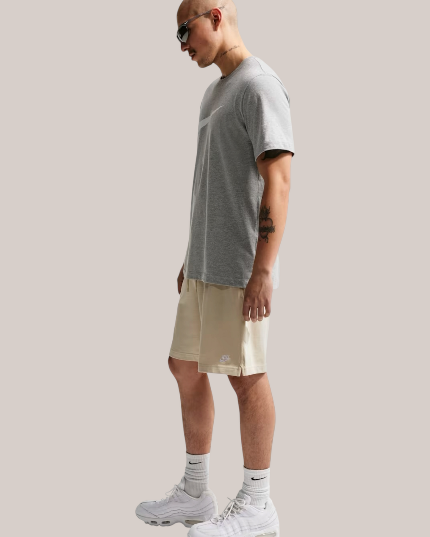 Short Garzato In French Terry Club Sportswear Light Khaki FQ4359-229 Nike