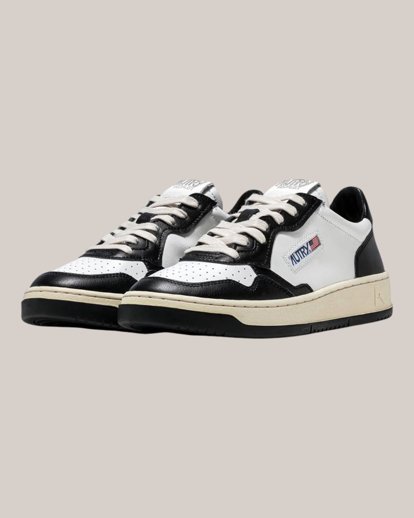 Sneakers Base In Pelle Medalist Low Man Bianca/Nero ALM WB01 Autry