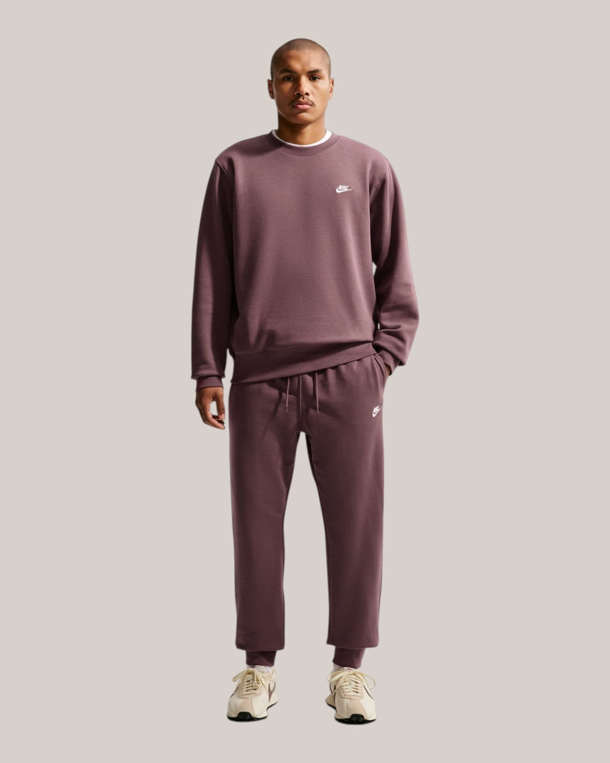 Nike Club Pantalone Jogger Uomo Tattoo FN3801-502