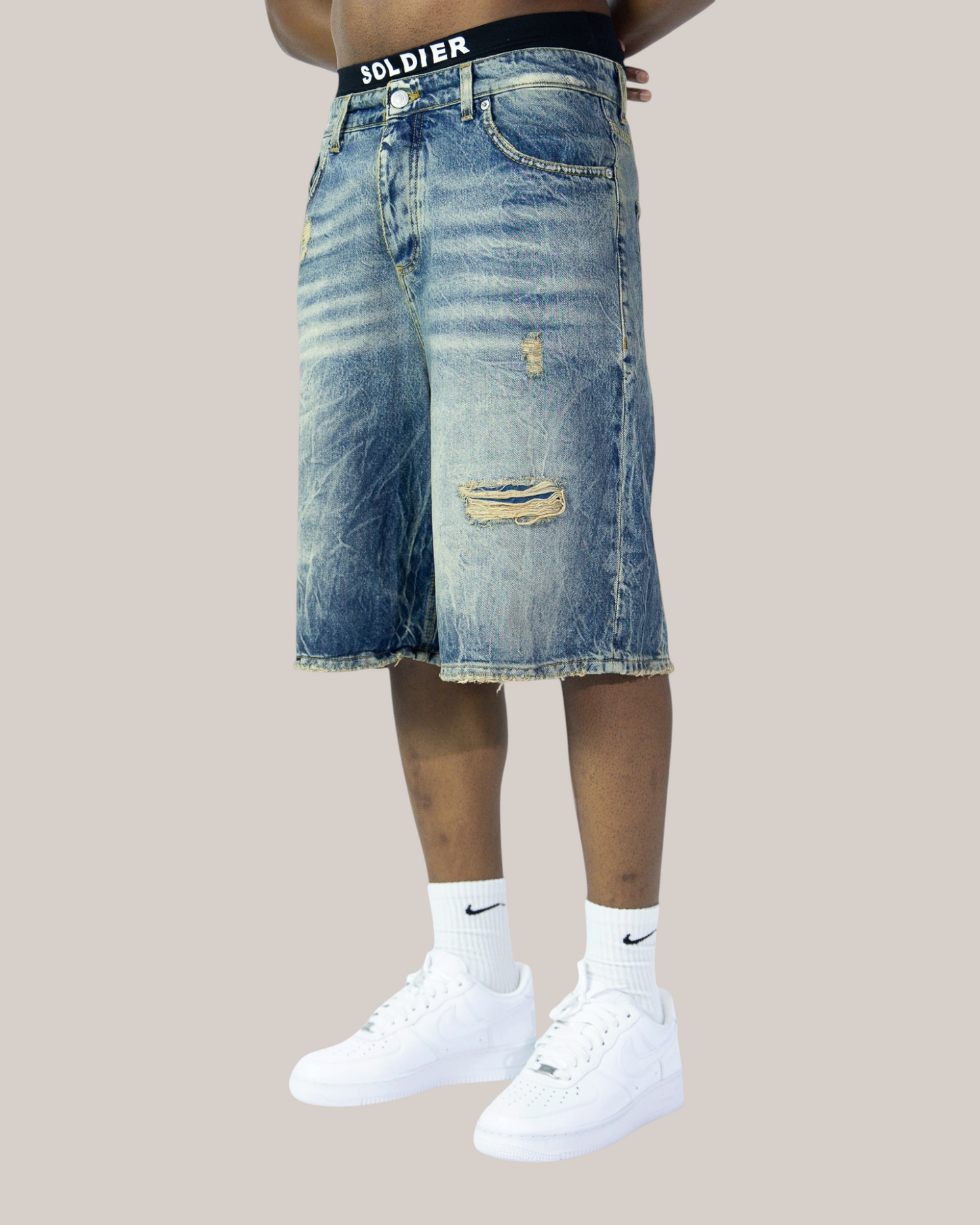 Short Baggy Fit Lavaggio Sabbiato Medio 06B Soldier